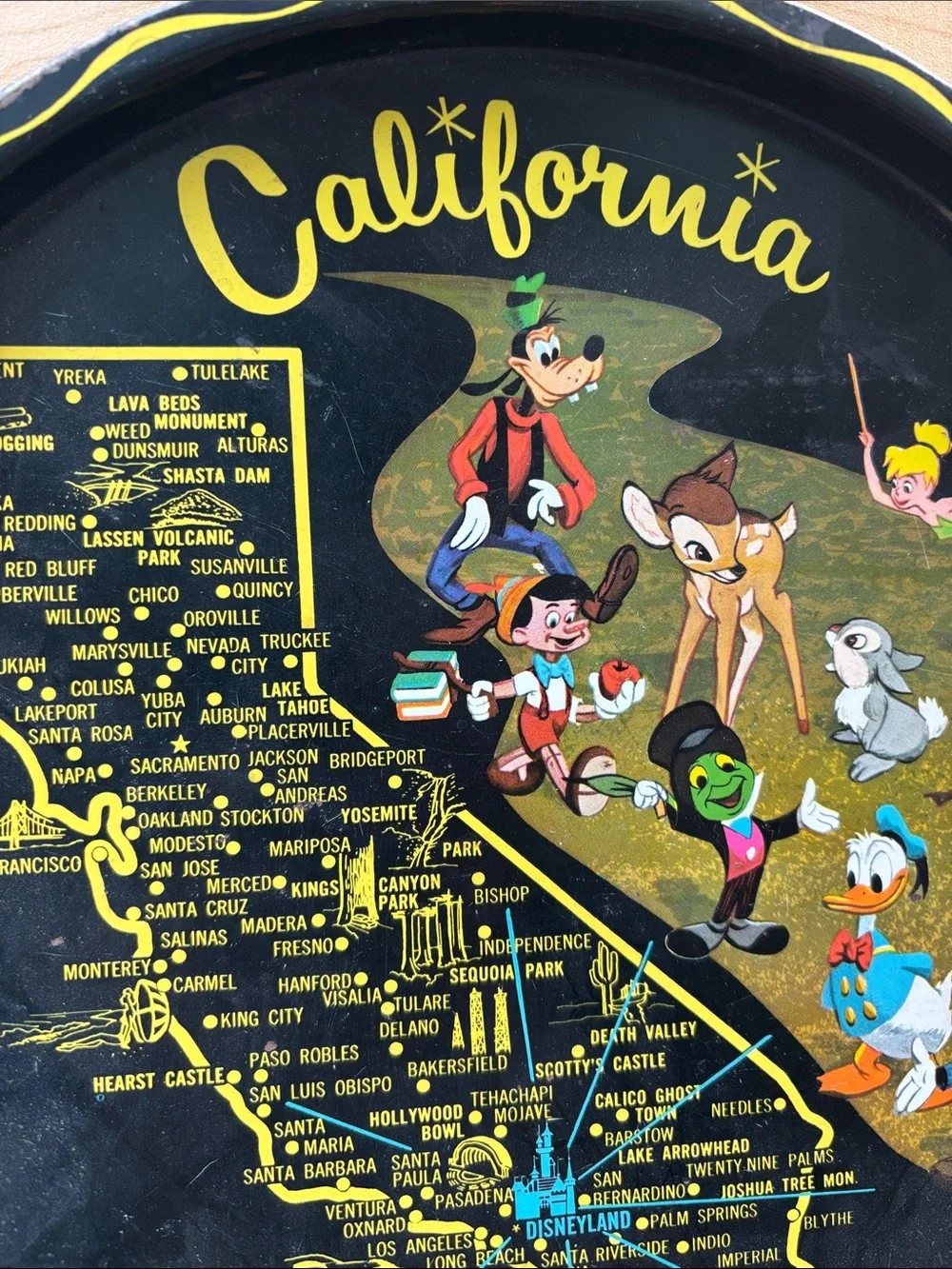 VERY RARE OLD VTG 1960's SOUVENIR TRAY: CALIFORNIA DISNEYLAND; BRIGHT COLORS